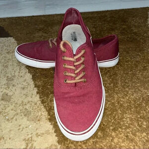 Missimo -burgundy- sz 9 sneakers